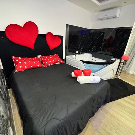 Due Cuori Suite Bari Exterior photo